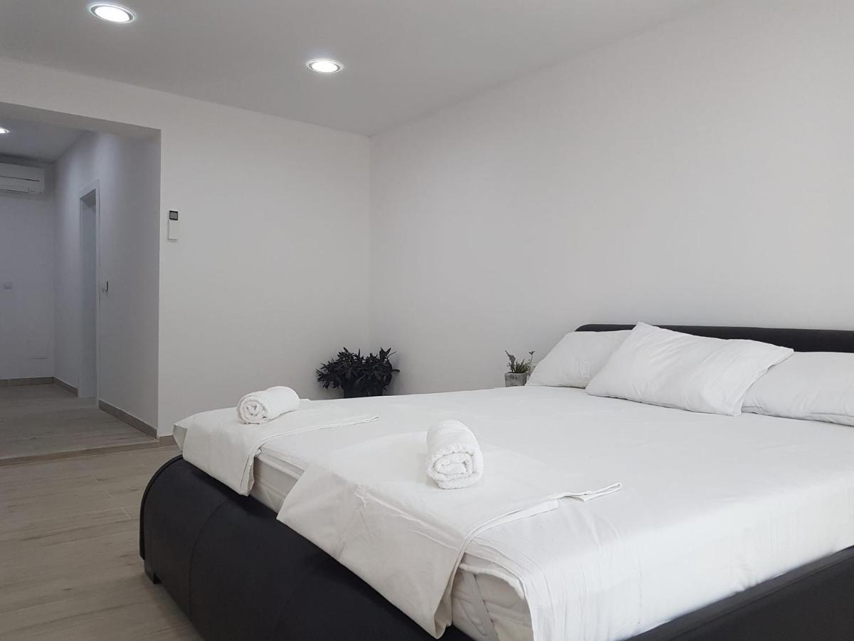 Rooms Lanterna Metajna Zewnętrze zdjęcie
